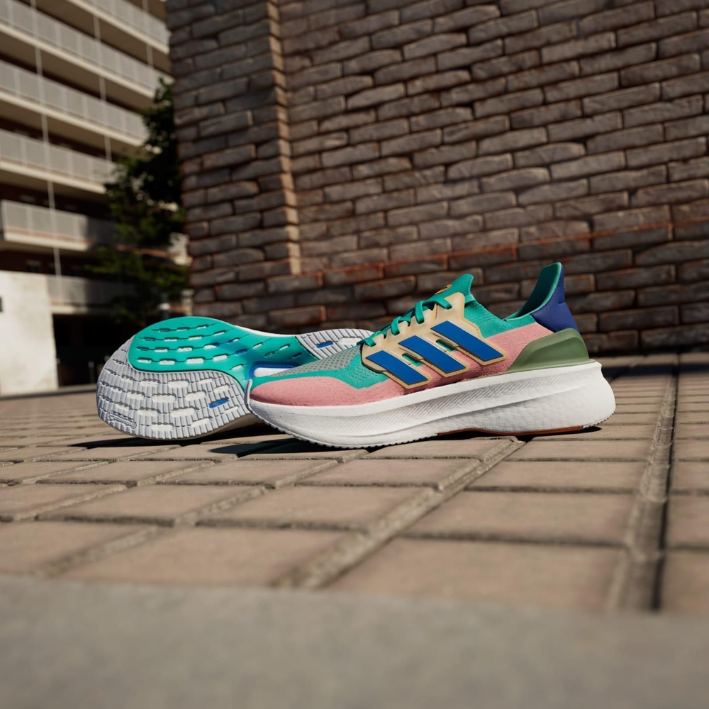Кроссовки adidas Ultraboost 5.0