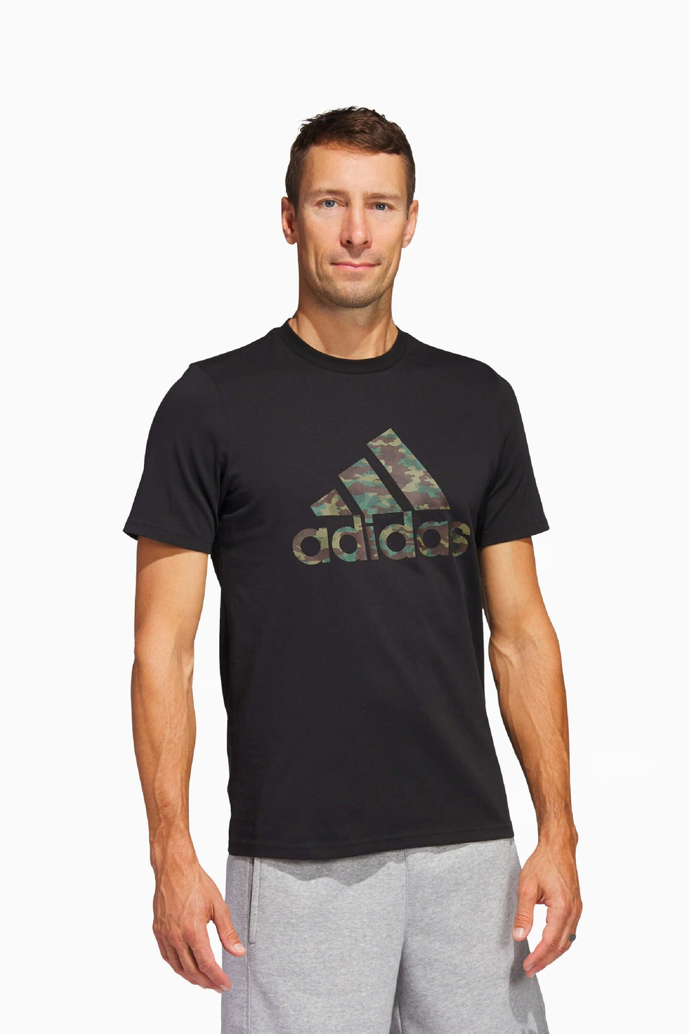 Футболка adidas Camo