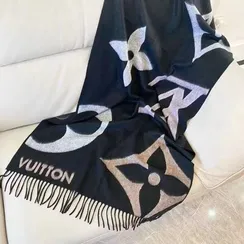 Шарф Louis Vuitton Ultimate