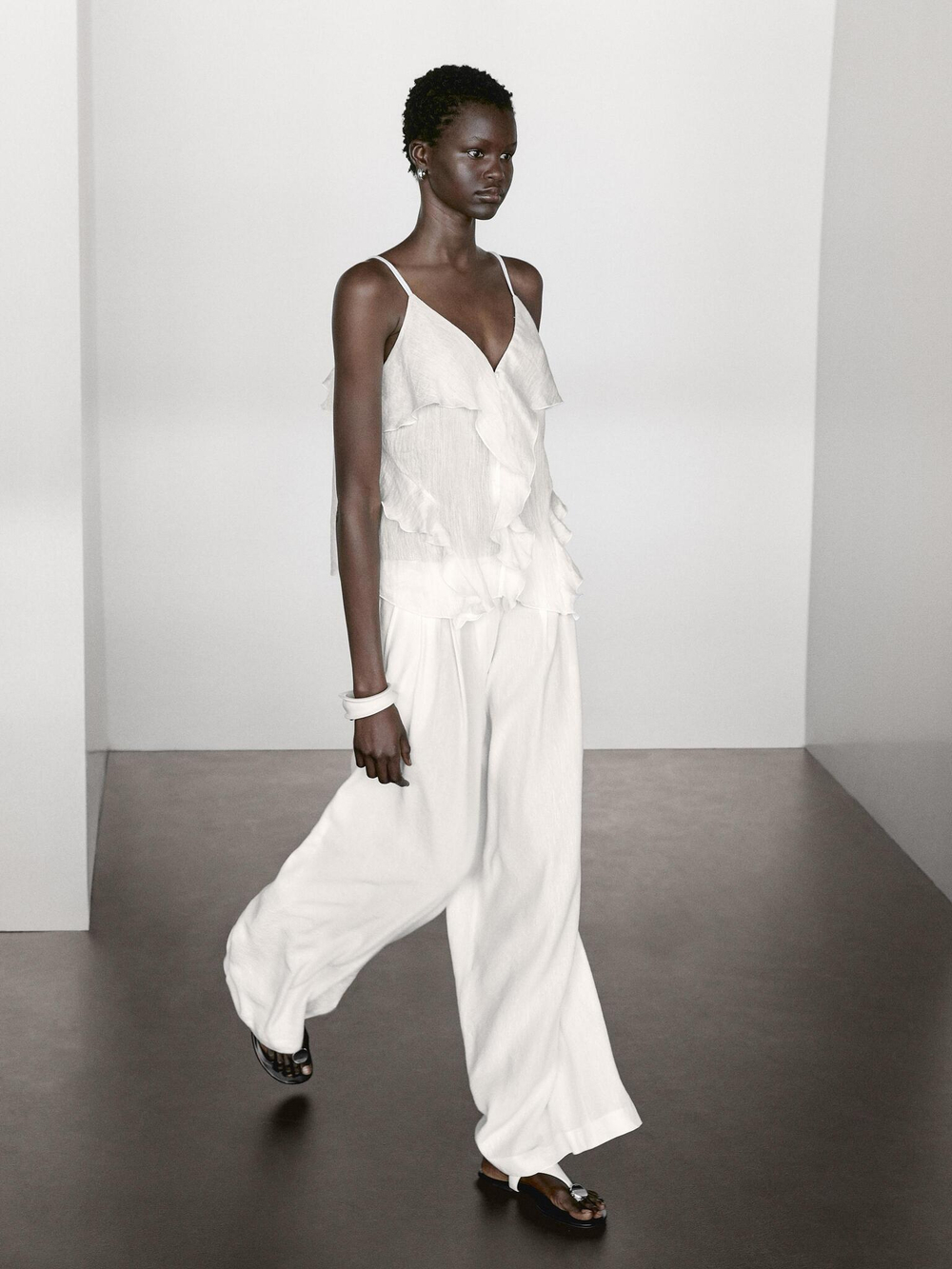 Massimo Dutti Брюки-палаццо из льняной смеси с вытачками, кремовый