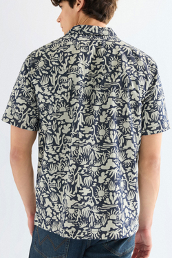 Рубашка мужская WRANGLER SS RESORT SHIRT DENIM PRINT