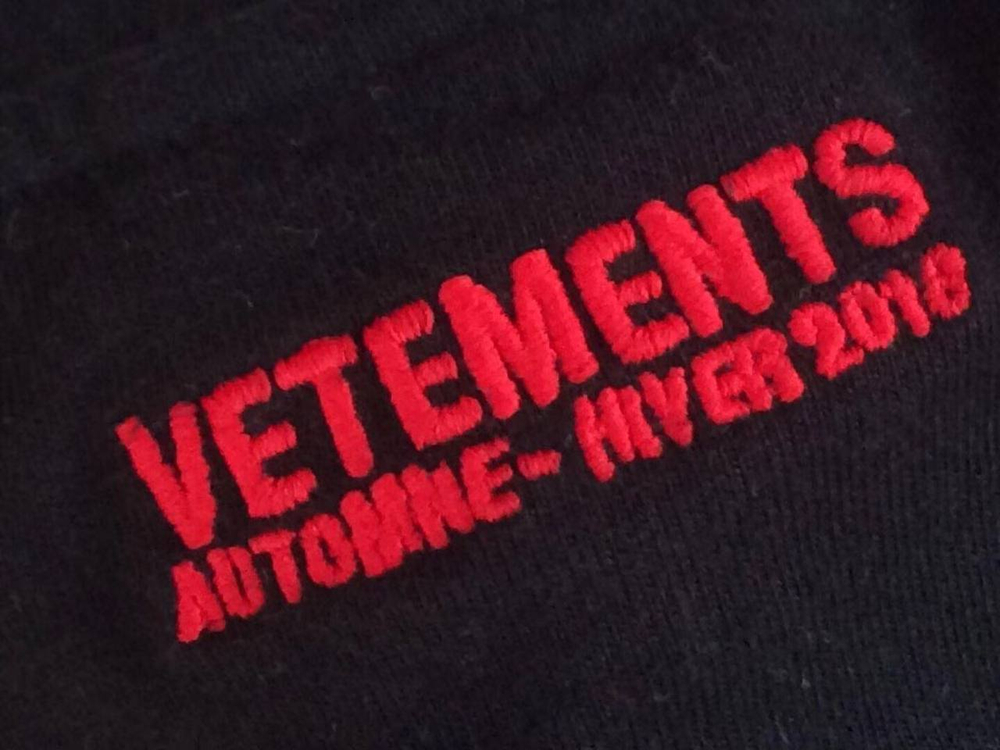Футболка Vetements