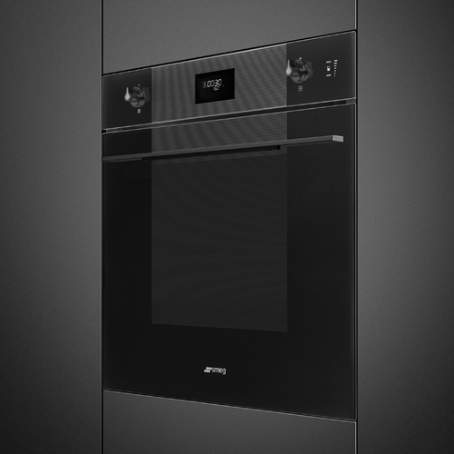 Многофункциональный духовой шкаф Smeg SO6101S2B3