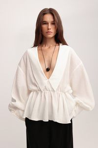 Рубашки и блузы