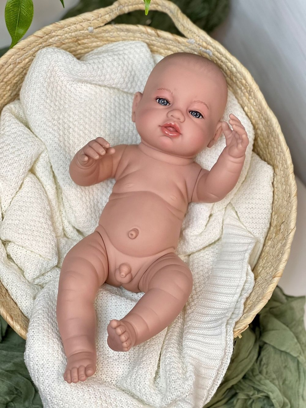 Кукла Berbesa 42см RECIEN NACIDO с подушкой в пакете (5115AK)