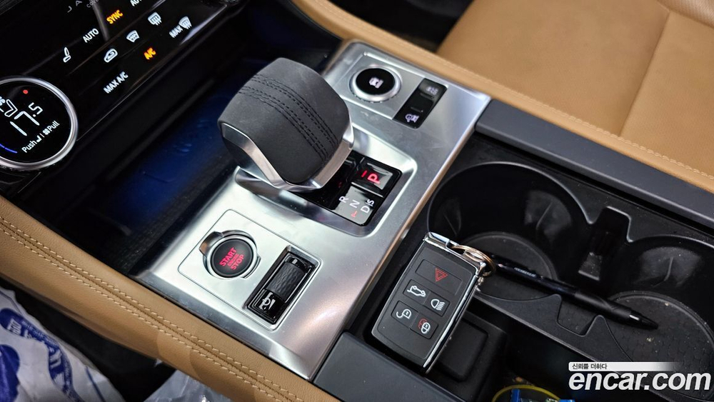 Jaguar F-PACE D200 SE (06.2022)