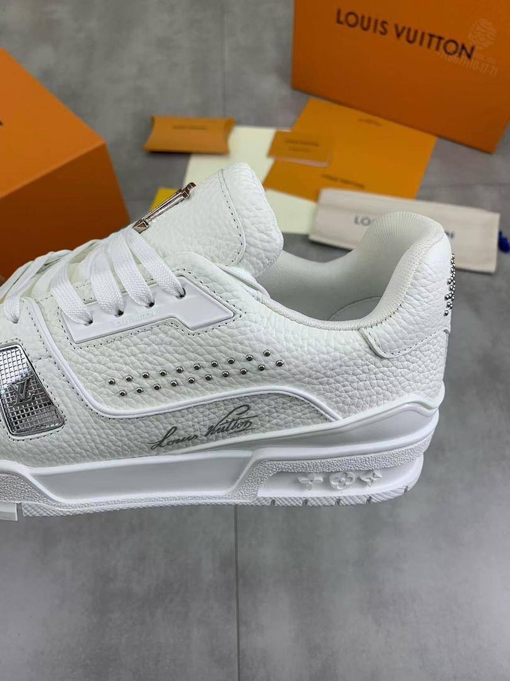 Кроссовки Louis Vuitton Trainer