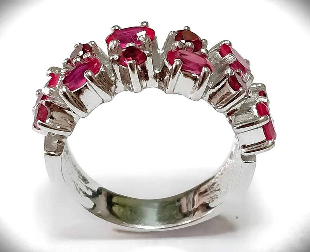 "Эстерелла" - ювелирное кольцо из серебра 925-й пробы