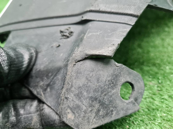 Накладка переднего бампера Mercedes GLC X253 15-19