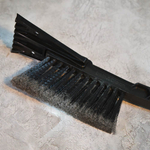 Щетка для снега со съемным скребком, 30см cyber black "Techno"