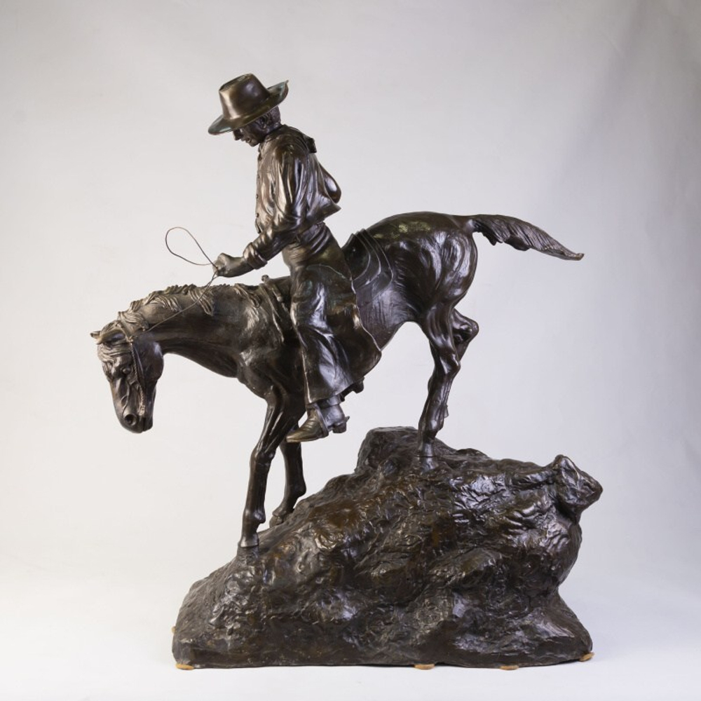 Монументальная фигура «Ковбой на коне»