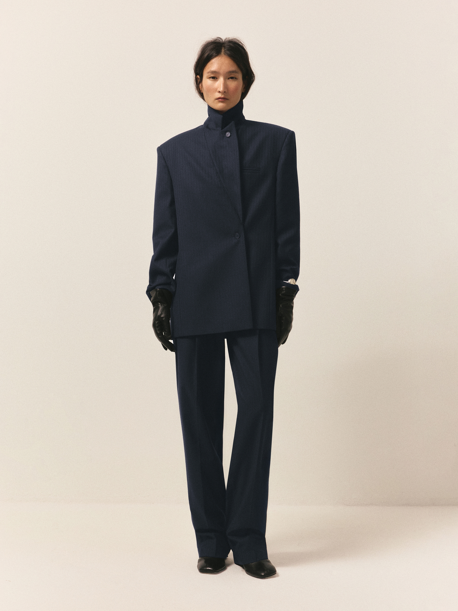 Пиджак из шерсти в тонкую полоску