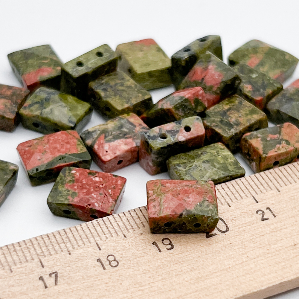 Унакит, 2 отверстия, размер около 9*12 мм, цена за набор 4 шт