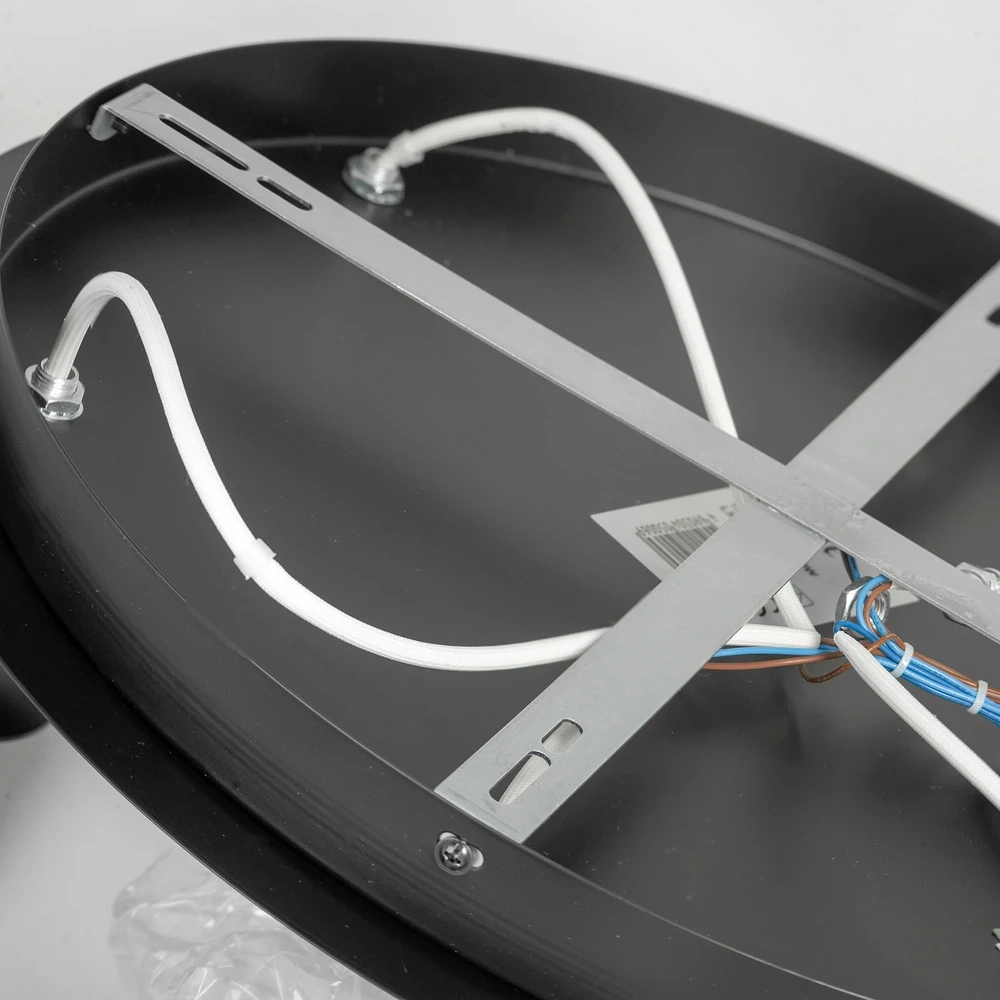 Потолочная люстра Lussole BROCKTON LSP-8731