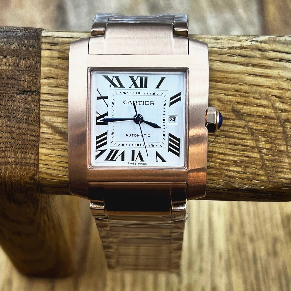 Часы Cartier