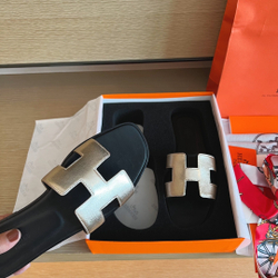 Hermes Oran Sandal