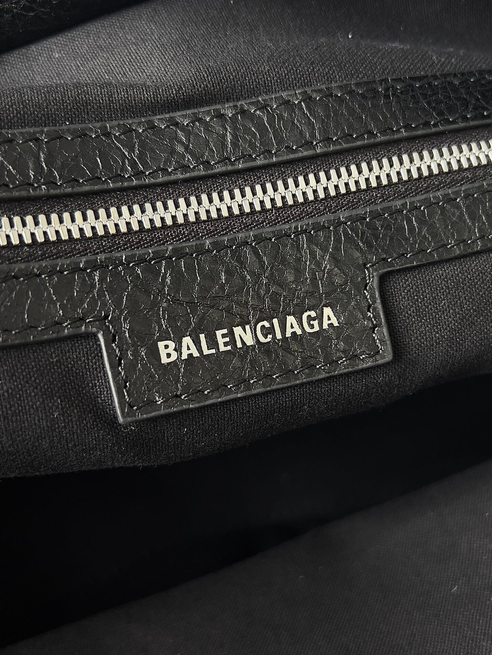 Balenciaga Neo Cagole City Bag 38 cm