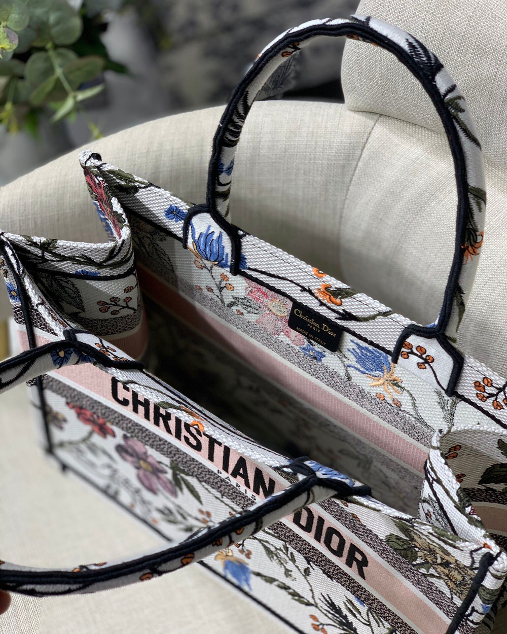 Christian Dior Book Tote 36 cm