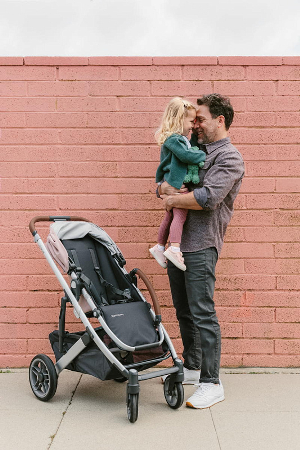 Прогулочная коляска UPPAbaby Cruz V2 ALICE