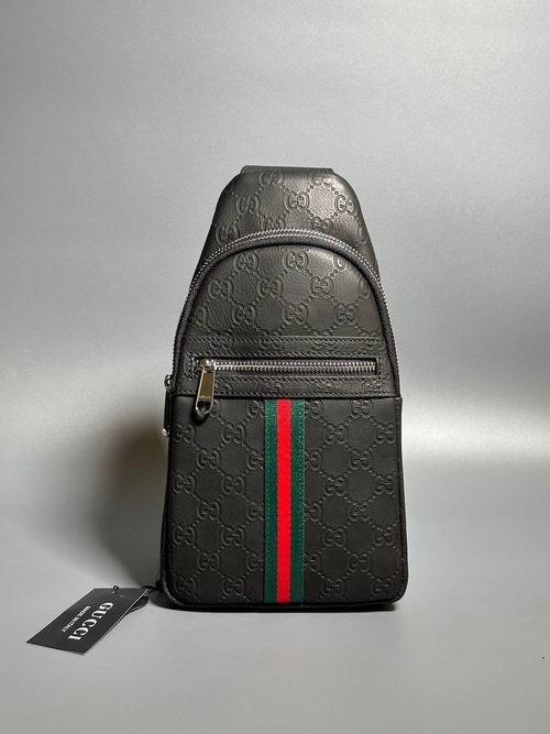 Нагрудная сумка-слинг Gucci