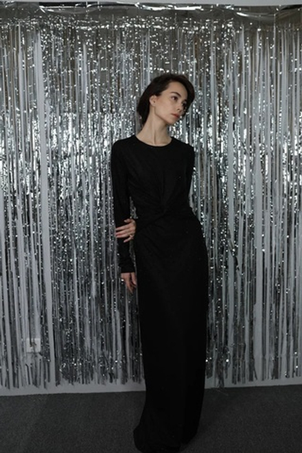 платье в пол с драпировкой и стразами