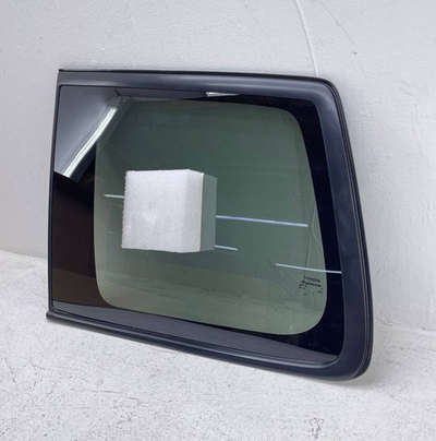 Форточка 62720-0E050 627200E050