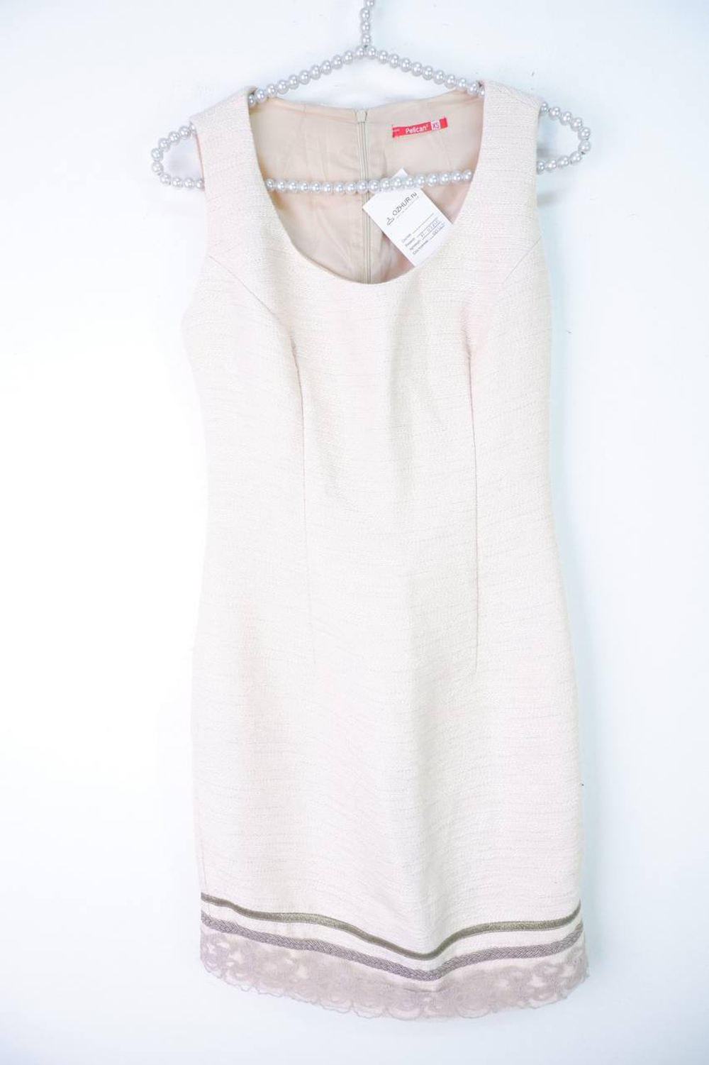 Платье Pelican лаконичное, маркировка XS, визуально 42 размер