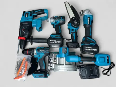 Набор аккумуляторных инструментов 6 в 1