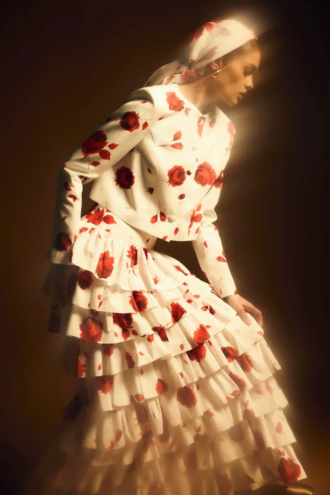 Кармелита макси (Carmelita maxi), юбка макси с рюшами из черного батиста с цветочным принтом