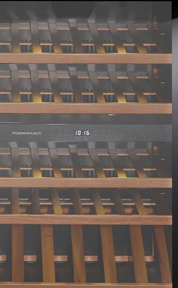 Встраиваемый винный шкаф Kuppersbusch FWK 2800.0 S1