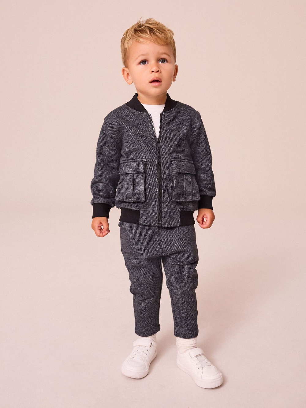 Бомбер и брюки в комплекте для мальчика Next N96-311, Темно-серый