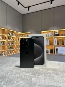 Apple iPhone 15 Pro Б/У Apple iPhone 15 Pro Б/У