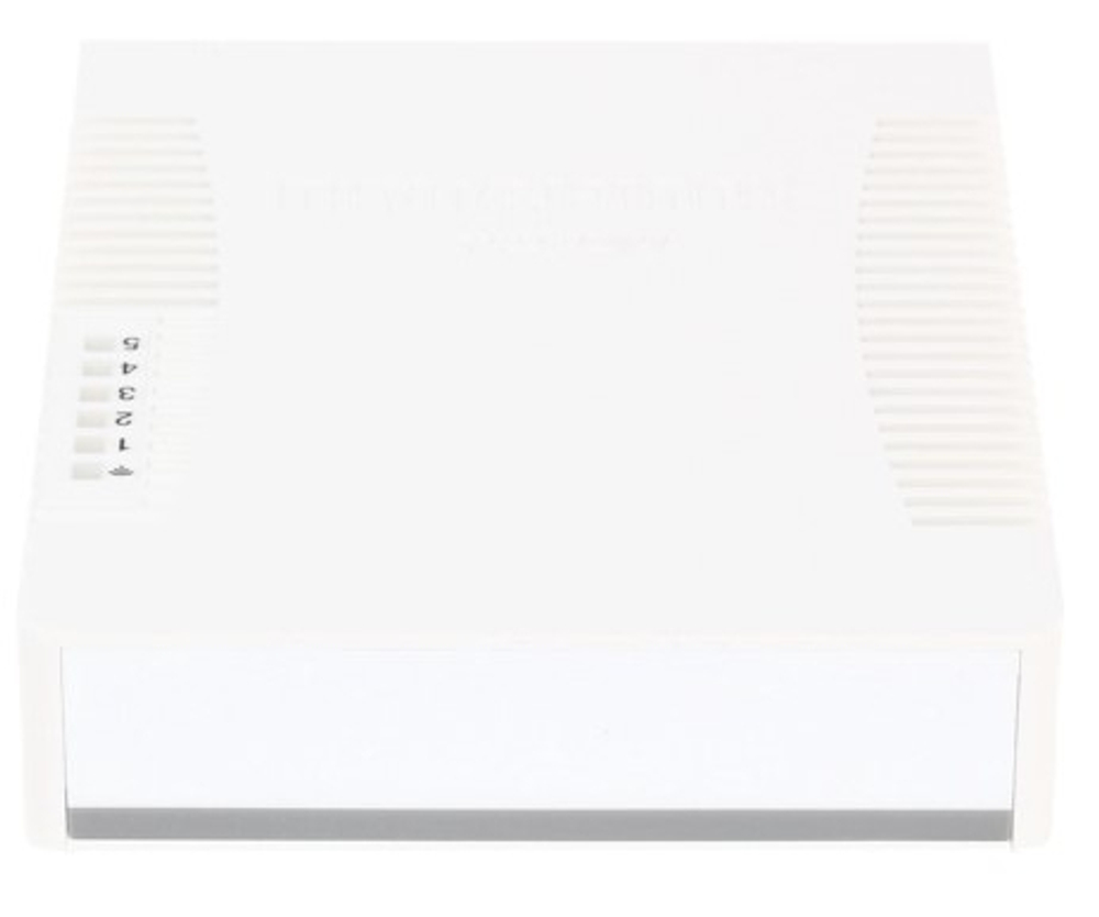 Роутер MikroTik RB951Ui-2HnD 802.11n 2.4ГГц 300Mbps 30dBM 5xLAN USB