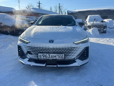 Changan UNI-V 1.5 AT DLX