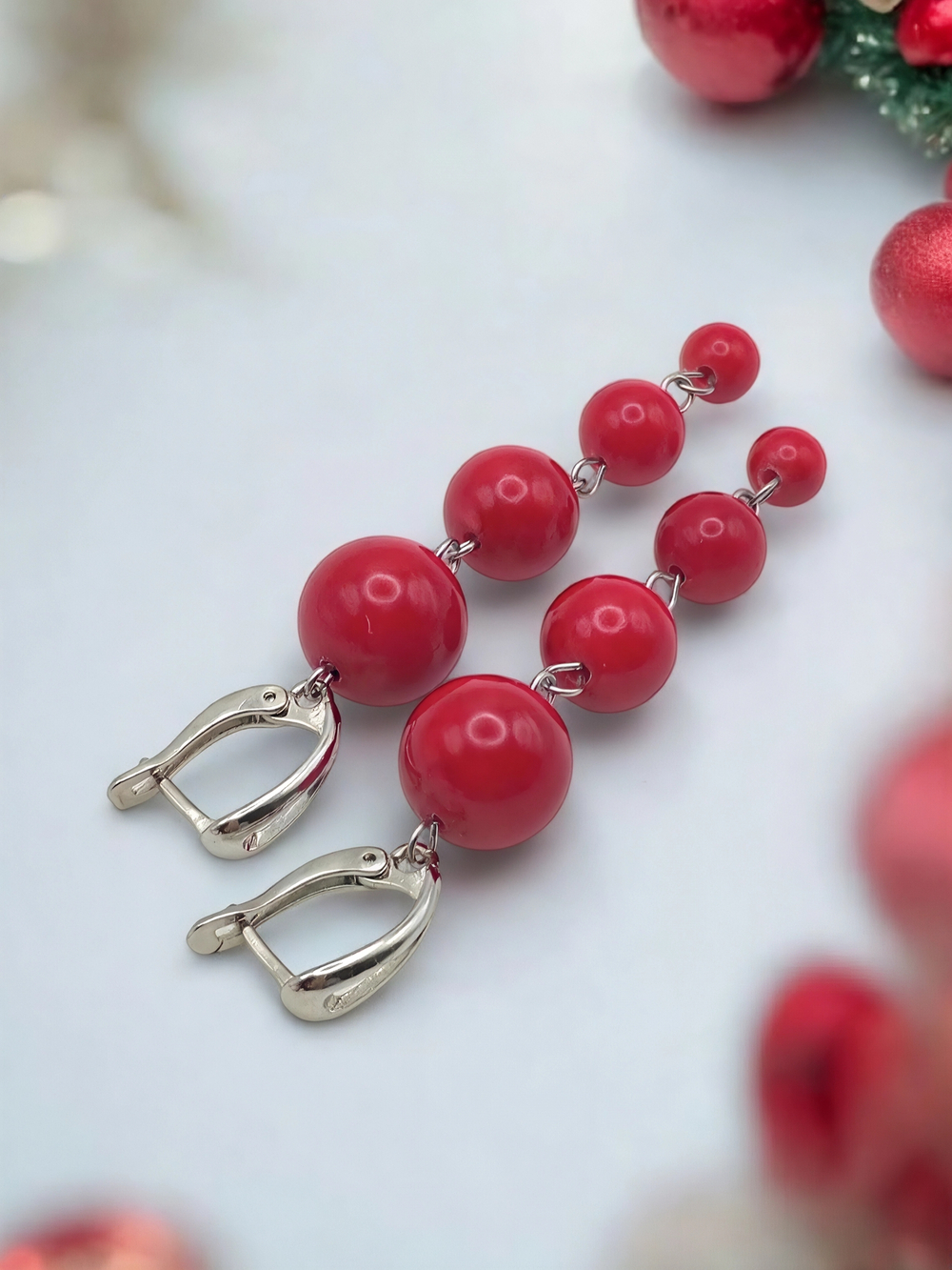 Длинные серьги с красным кораллом на выпускной