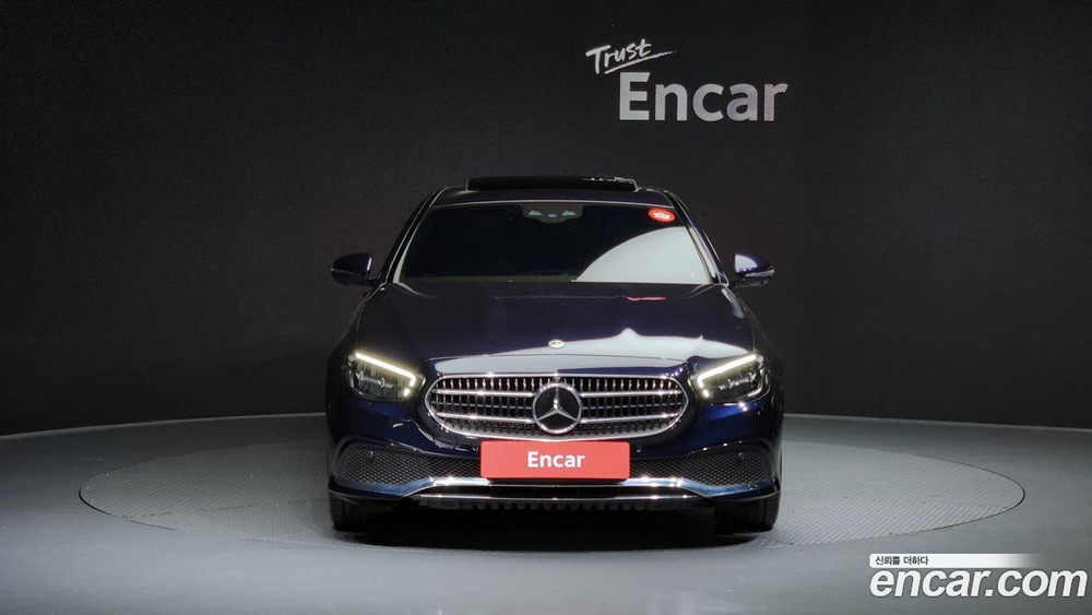 Mercedes-Benz E-Class W213 E250 Avangarde (02.2022)