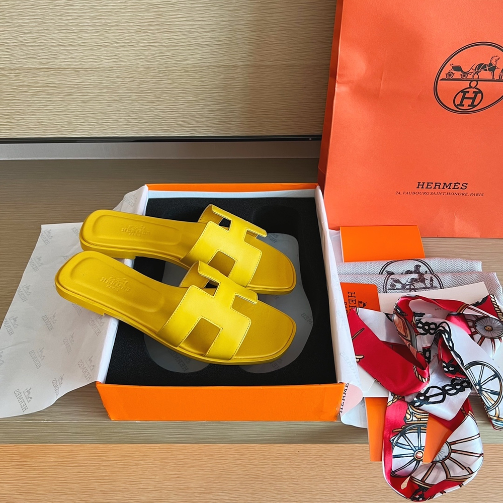 Hermes Oran Sandal