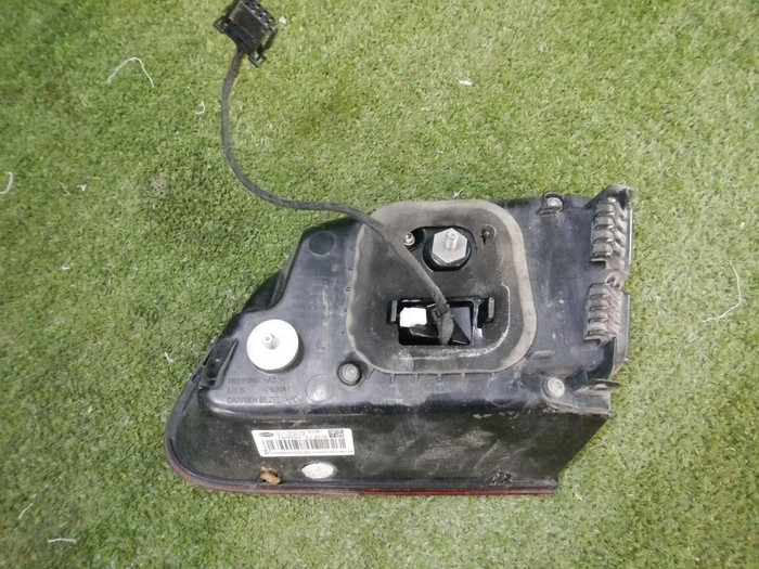 Фонарь левый внутренний Porsche Macan 95b (2014-2018)