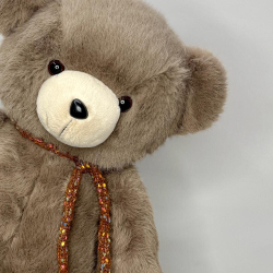 Медведь Гена