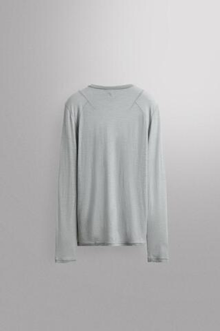 ZARA ЖАККАРДОВАЯ ФУТБОЛКА В ПОЛОСКУ С ШЕРСТЬЮ, АНТРАЦИТОВО-СЕРЫЙ