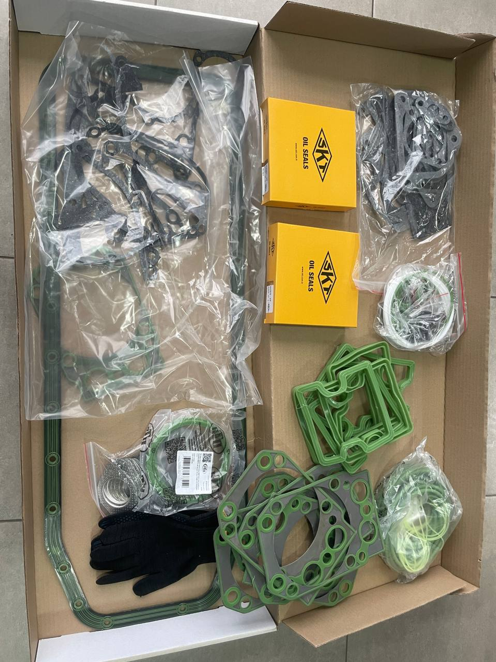 Ремкомплект а/м КАМАЗ ДВС Евро-2, 3 Эконом под металлическую крышку