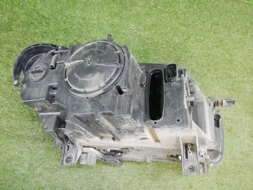 Фара левая BMW X5 F15 X6 F16 (2013-2018) ксенон