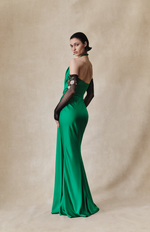 Платье макси из вискозного крепа со шлейфом