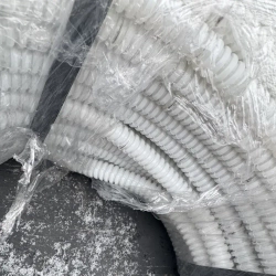 Гофра ПНД 16 мм труба гофрированная с зонтом белая для кабеля 100м (клипсы в комплекте 100 шт)