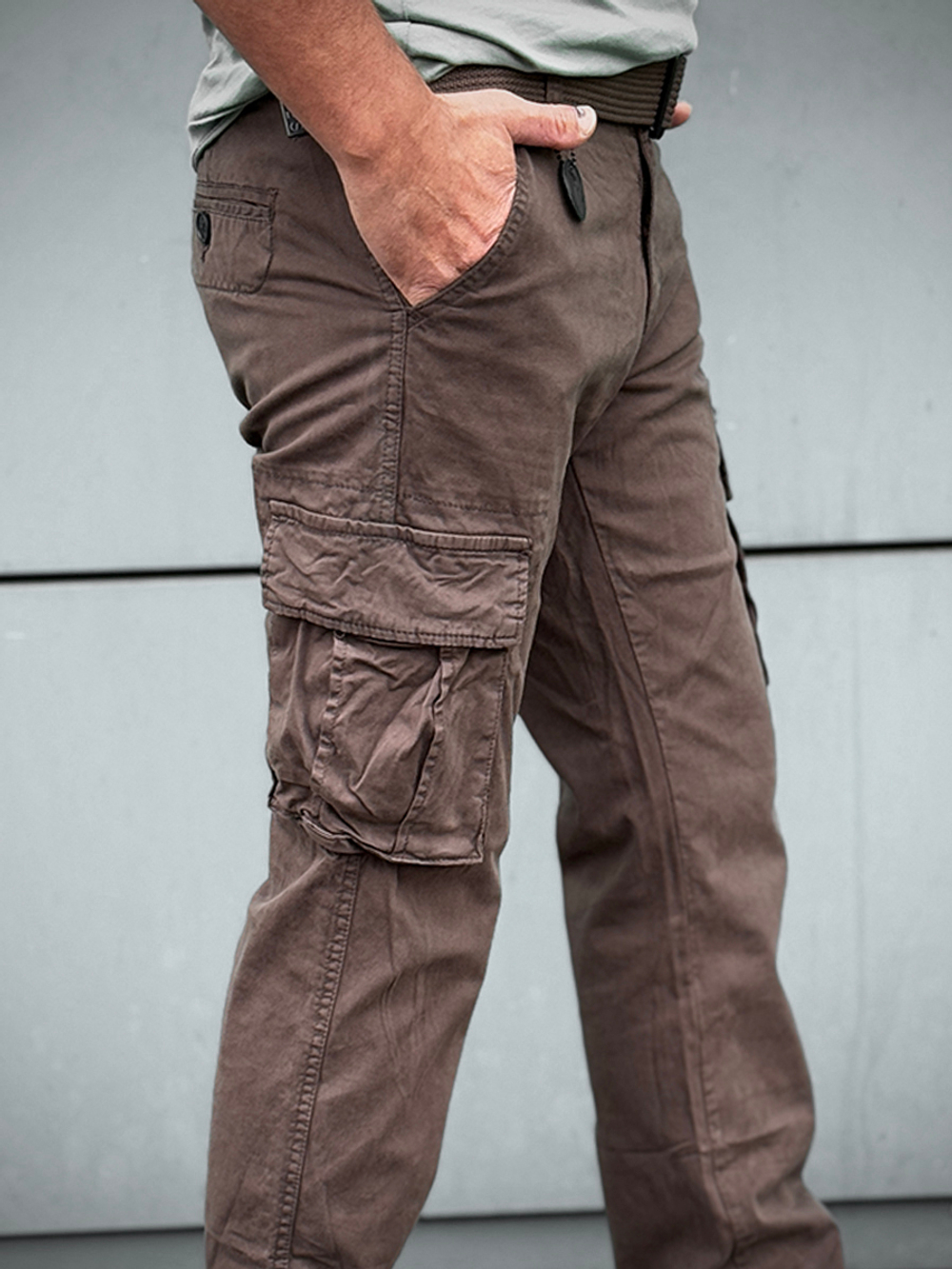 Джоггеры In-Yesir прямой Хаки