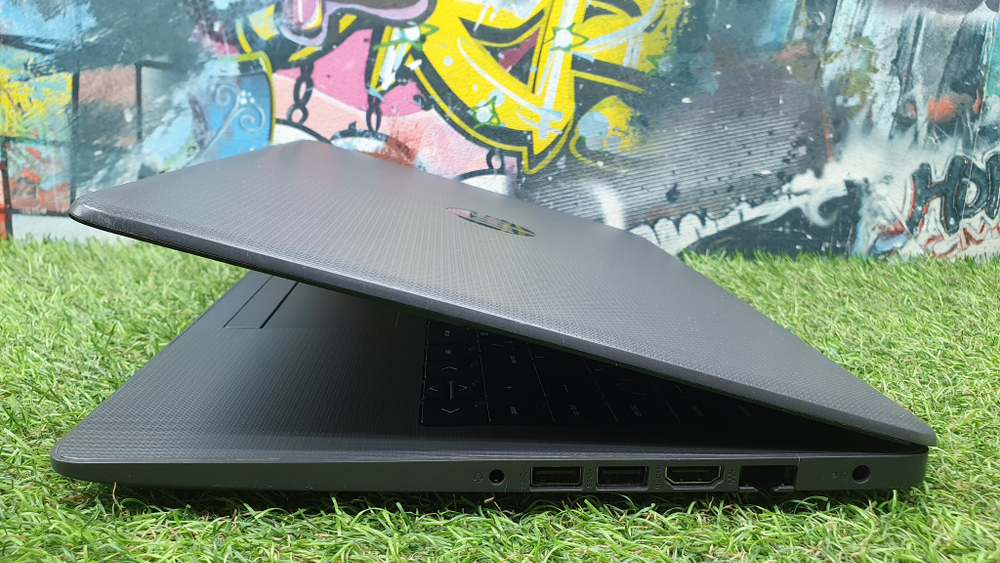 Ноутбук HP i5-8/8 Gb покупка/продажа