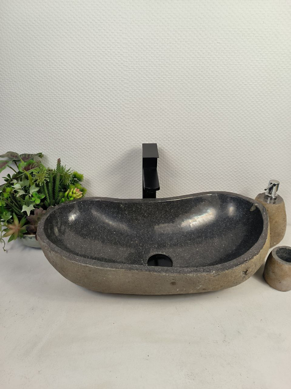 Раковина из речного камня RS-65625 60*31*16 0857