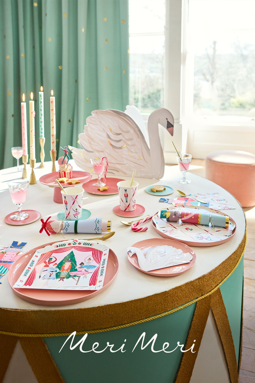 Салфетки фигурные «Щелкунчик» 16 шт. (2025)