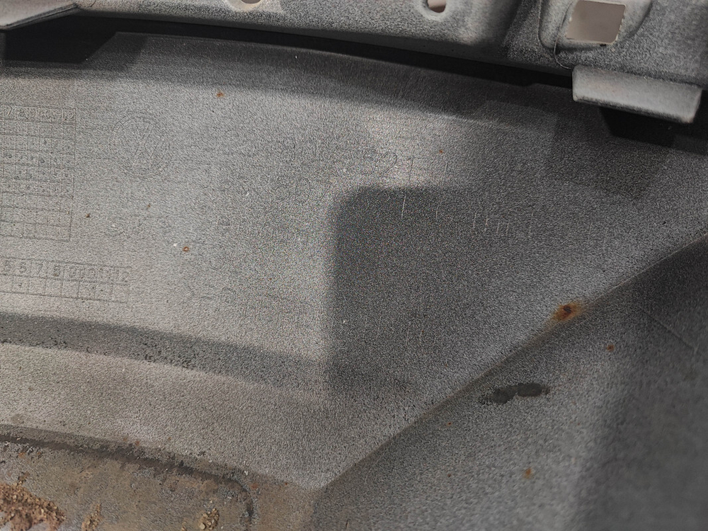 Юбка заднего бампера Volkswagen Passat B8 14-20 Б/У Оригинал 3G5807521F