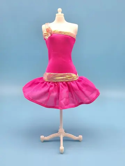 Одежда для куклы Барби